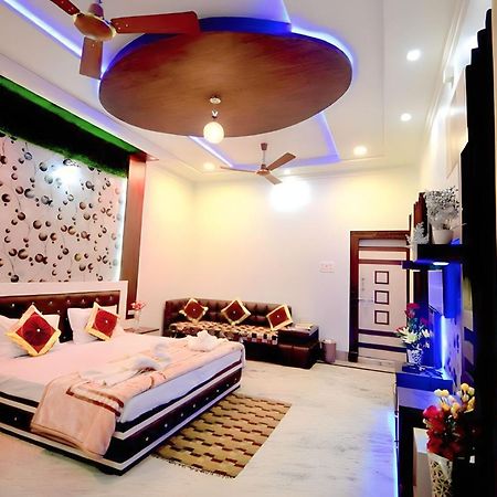 Taj Square A Luxurious Family Homestay Agra  Zewnętrze zdjęcie