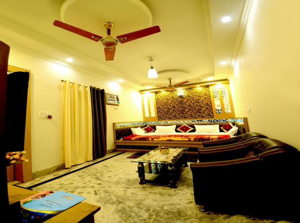 Taj Square A Luxurious Family Homestay Agra  Zewnętrze zdjęcie